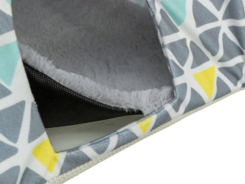 Sofaseng til gnavere med farverigt mønster og blødt indvendigt stof, ideel til små kæledyr som hamstere og mus. Designet sikrer komfort og sikkerhed for dit kæledyr.