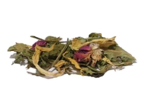 Tørrede urter og blomster til gnavere, ideelt som naturlig snack og tilskud til kost. Perfekt til at stimulere gnaveres nysgerrighed og appetit.