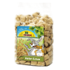 Havrekugler fra JR FARM, ideelle som sund snack til gnavere og mindre kæledyr. Perfekte til både leg og ernæring.