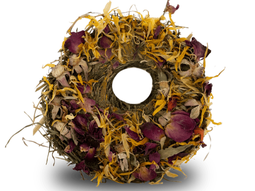 Naturlig gnaversnack lavet af tørrede blomster og urter, ideel til gnavere og mindre kæledyr. Perfekt til at stimulere deres sanser og give dem en sund godbid.