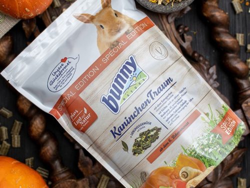 Bunny Kaninchen Traum special edition foder til kaniner, fremstillet med naturlige ingredienser og grøntsager, ideelt til at sikre sundhed og velvære for din gnaver.