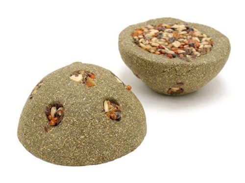 Håndlavede foderblokke til gnavere, ideelle til at stimulere og underholde mindre kæledyr. Foderblokkene indeholder en blanding af frø og naturlige ingredienser, der fremmer sundhed og velvære. Perfekt til hamstere, mus og andre smådyr.